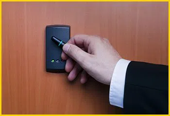 Metro Locksmith Services Camden, NJ 856-532-0034 Metro Locksmith Services Camden, NJ 856-532-0034 - 8-commercial-locksmith-store